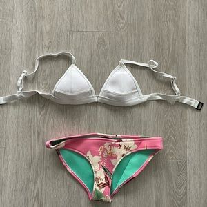 Triangl Bikini Set